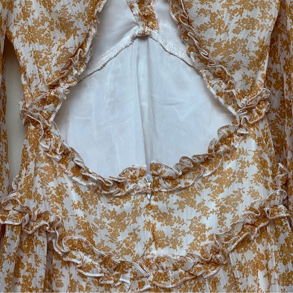 Saints + Secrets Mustard Floral Chiffon Ruffle Dress Size Small NWT - Picture 7 of 15